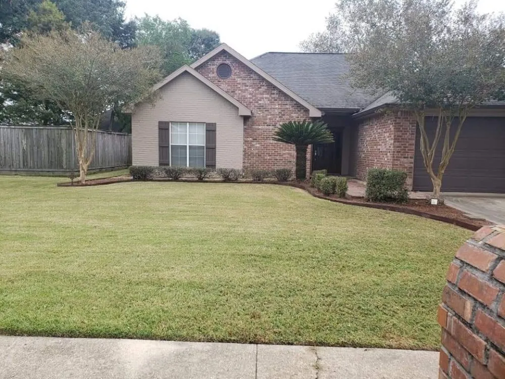 Top-rated yard maintenance in Scott, LA by G & C Lawn & Landscaping