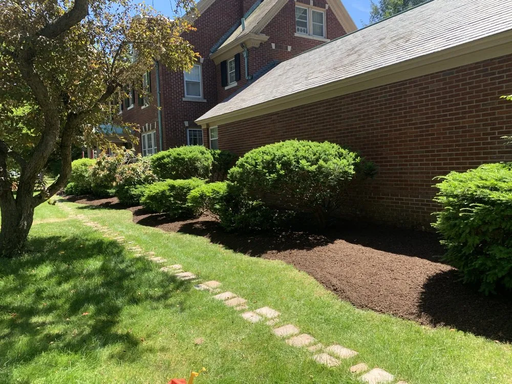 Top-rated residential landscaping experts serving Latham, NY - G & G Landscape Design