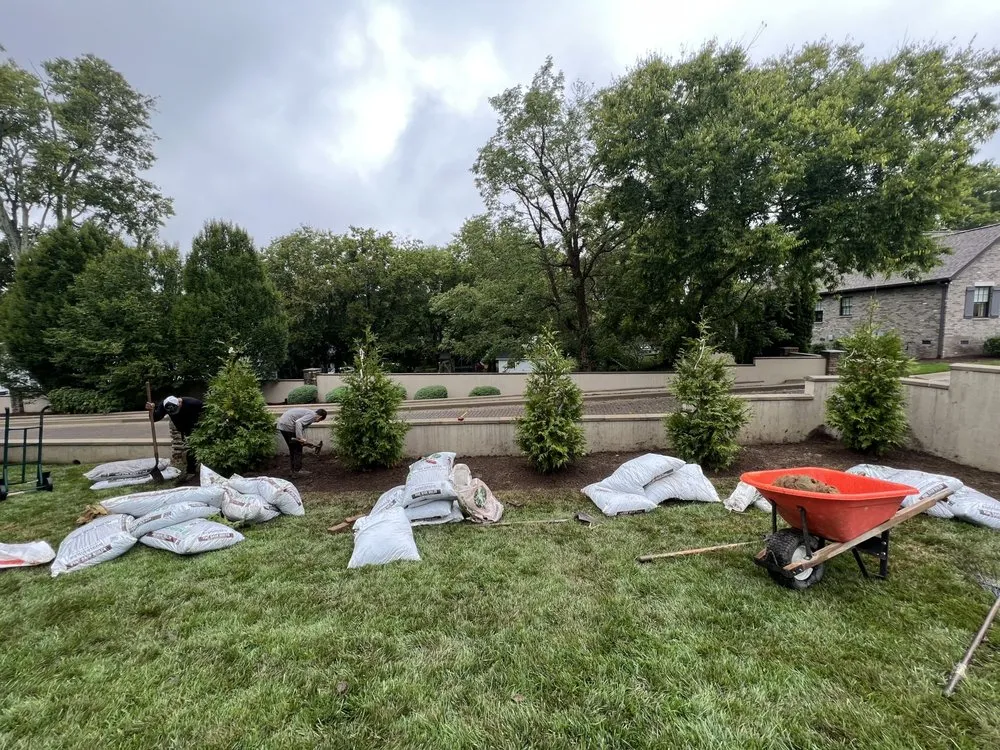 Reliable garden landscaping in Spring Hill, TN by G & G Landscaping