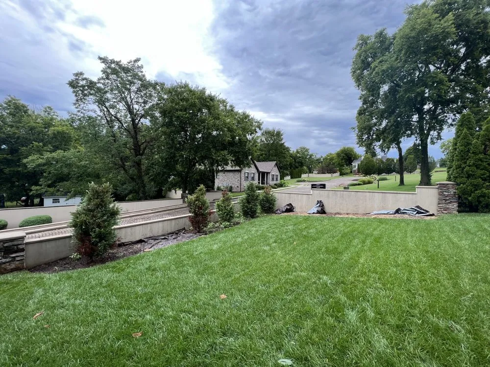 Reliable lawn care service in Spring Hill, TN - G & G Landscaping