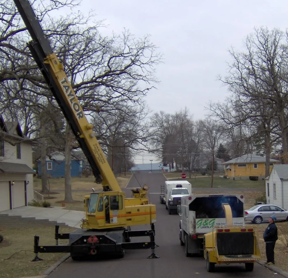 Reliable landscaping services for beautiful yards across Imperial, MO - G & G Lawn Care & Tree Service