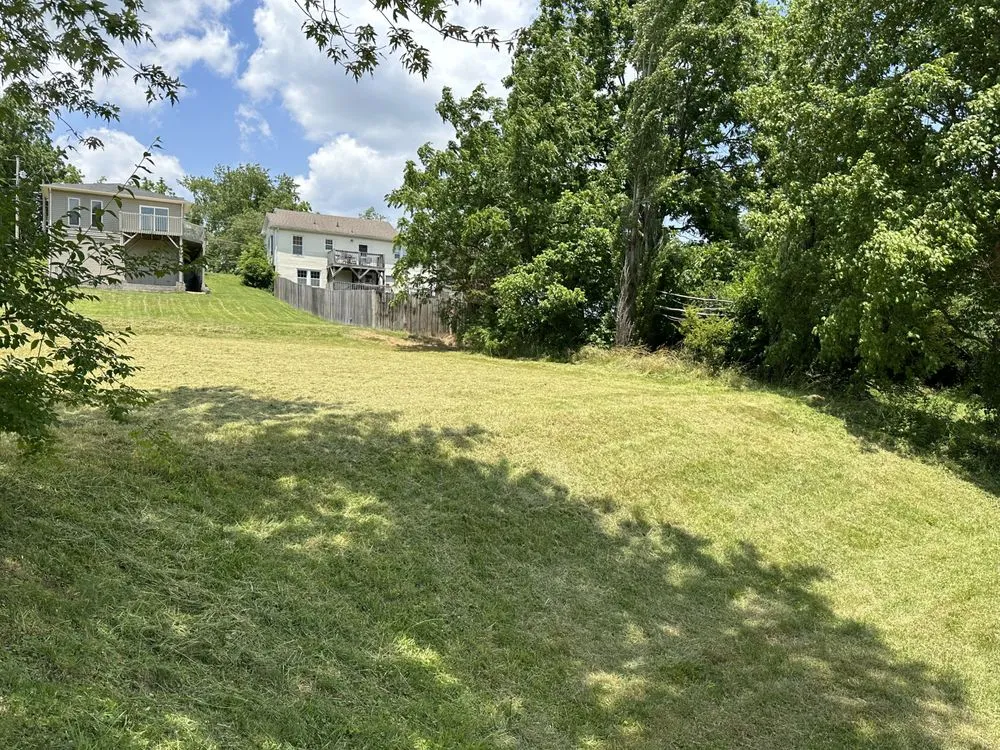 Custom landscape installation experts serving Johnson City, TN - G & G Lawncare and Home Improvements