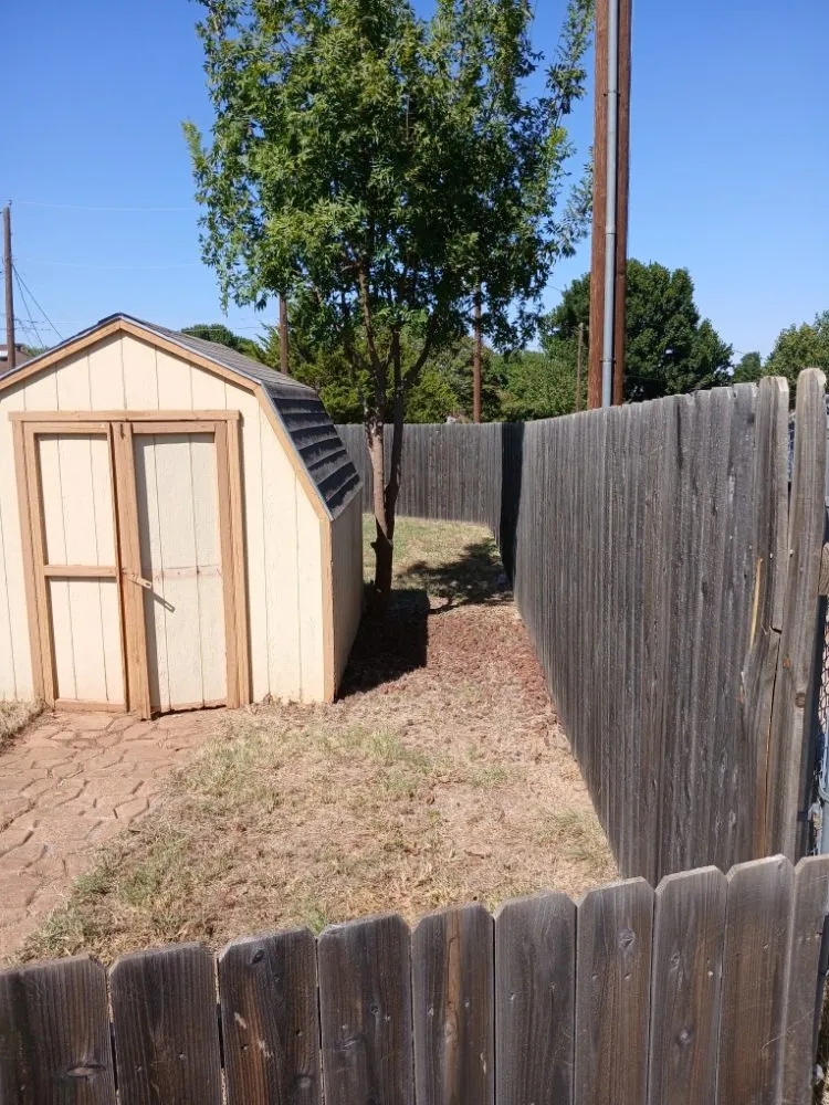 Reliable lawn care service experts serving Wichita Falls, TX - G & G Mowing