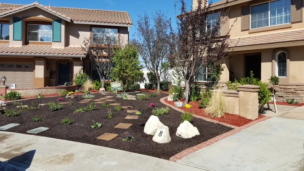 Affordable yard maintenance experts serving Corona, CA - G & J Landscaping