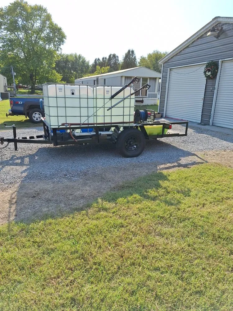 Affordable lawn care service experts serving Sturgis, KY - G & J Services