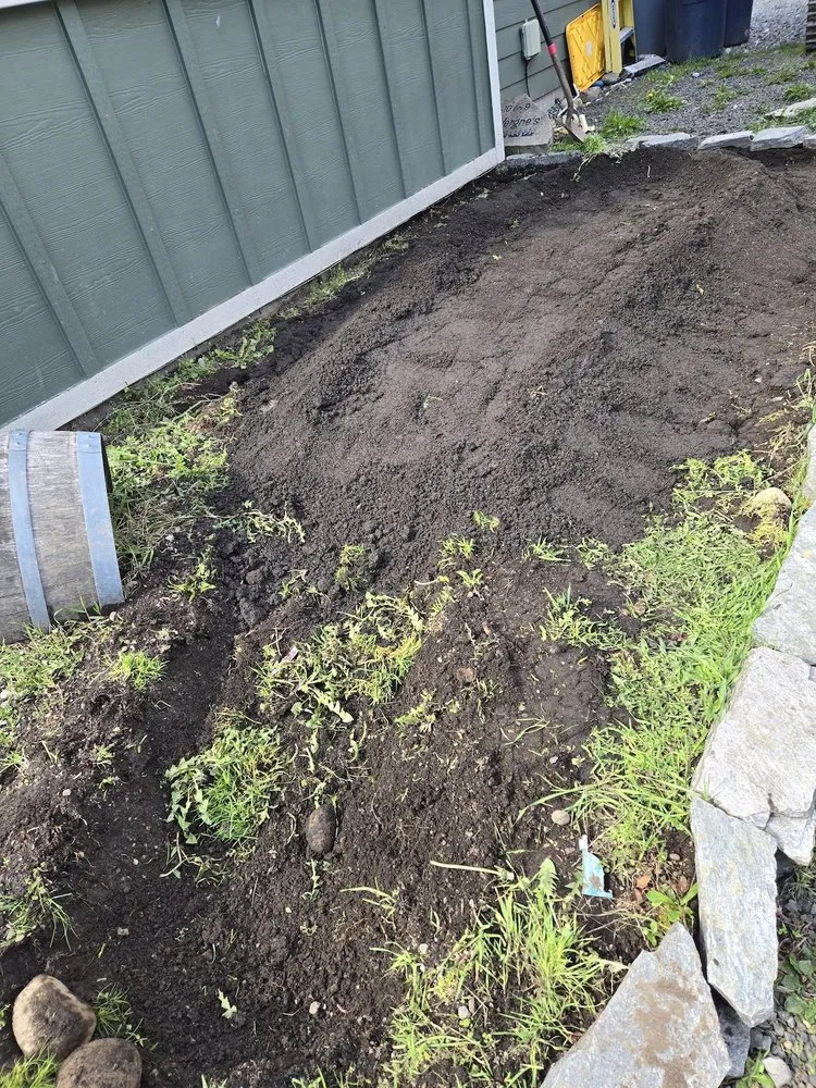 Trusted lawn care service in Spanaway, WA by G & L Bark Supply