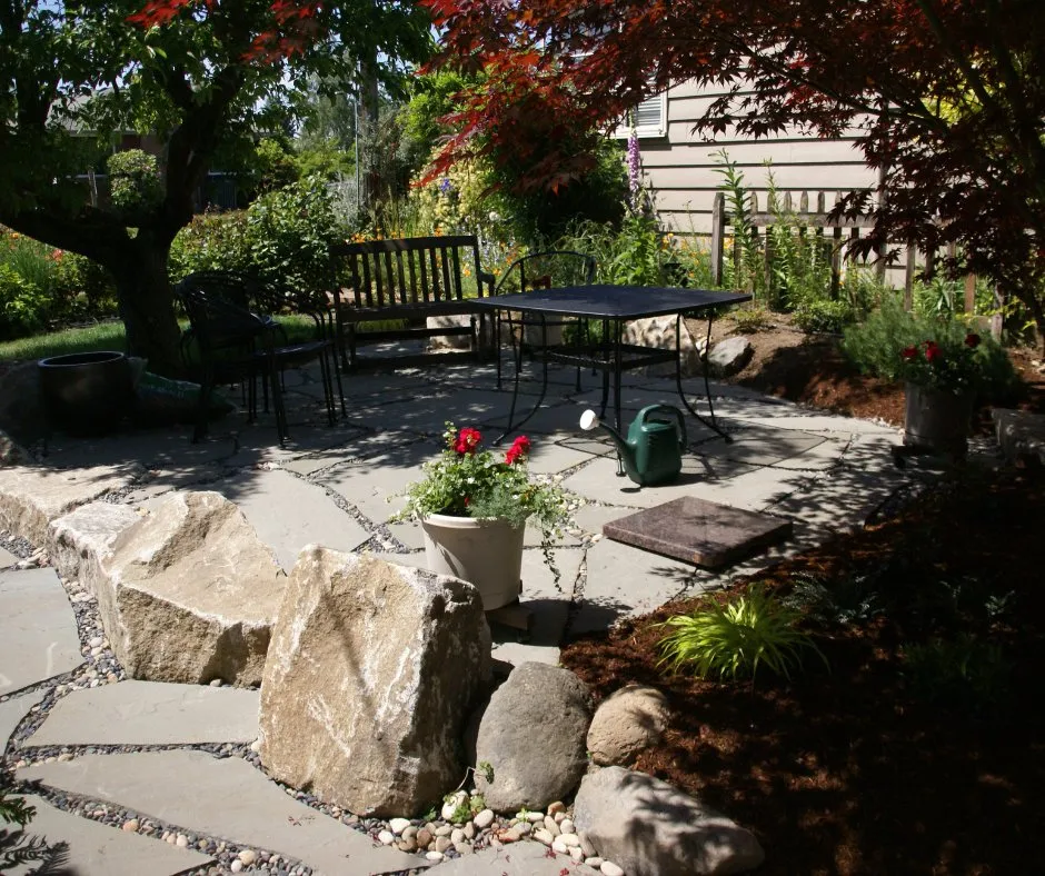 Trusted lawn mowing service for beautiful yards in Spanaway, WA by G & L Bark Supply