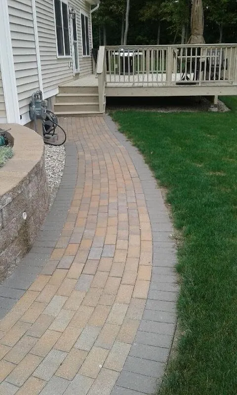 Custom landscaping services in Thompson, CT by G & M Landscaping
