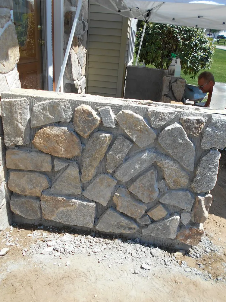 Reliable outdoor landscaping for beautiful yards across Thompson, CT - G & M Landscaping