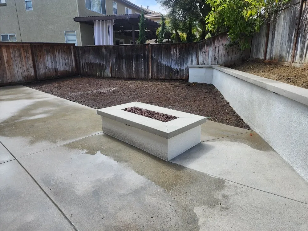 Professional yard maintenance experts serving Garden Grove, CA - G & R Construction