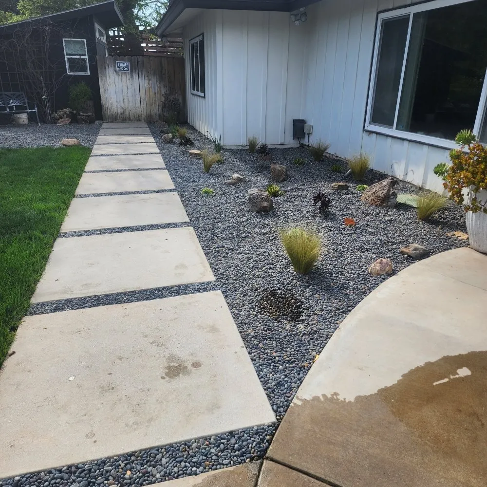 Reliable residential landscaping in Garden Grove, CA by G & R Construction