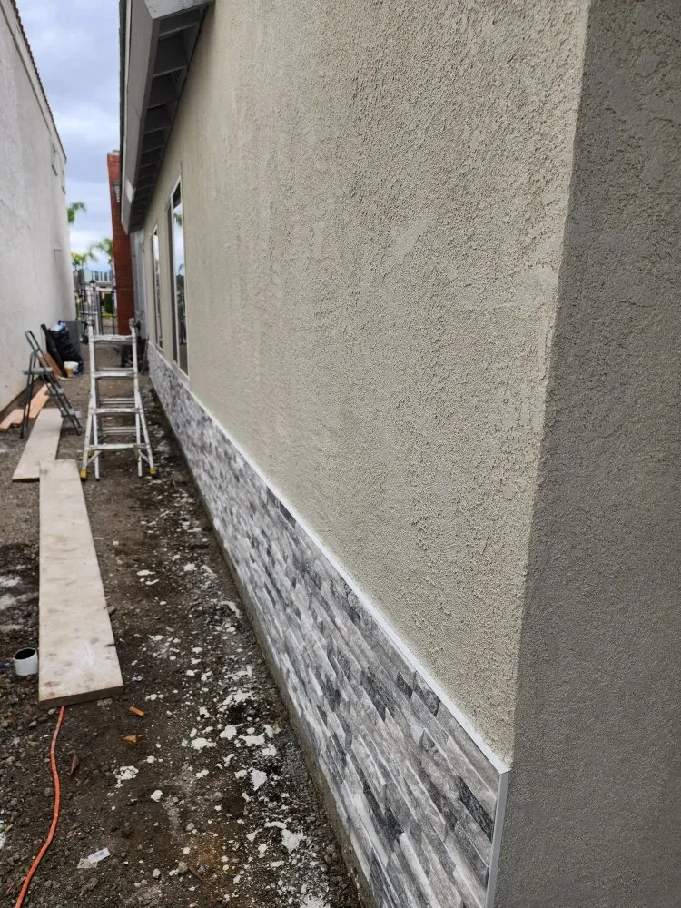 Affordable landscaping services experts serving Garden Grove, CA - G & R Construction