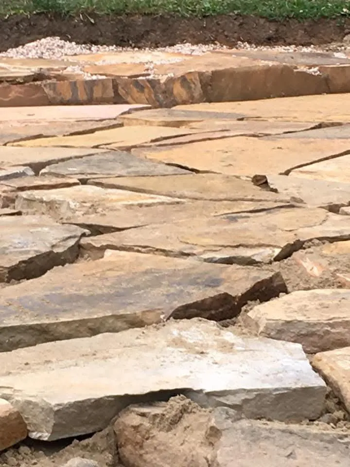 Professional yard cleanup service experts serving London, KY - G & R Landscaping