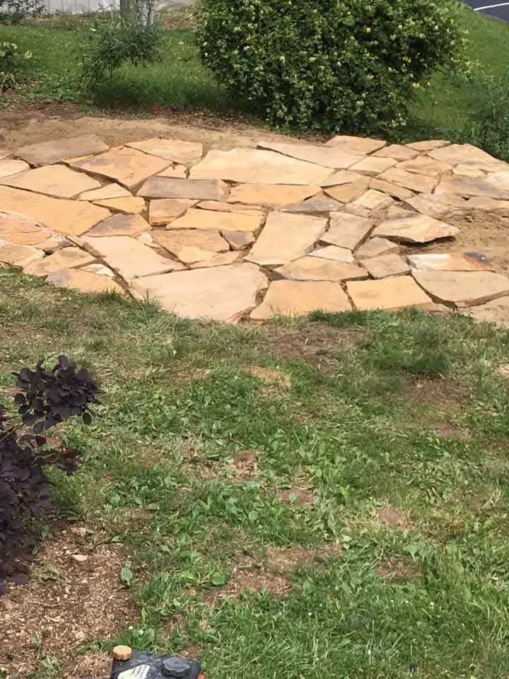 Local landscape installation in London, KY - G & R Landscaping