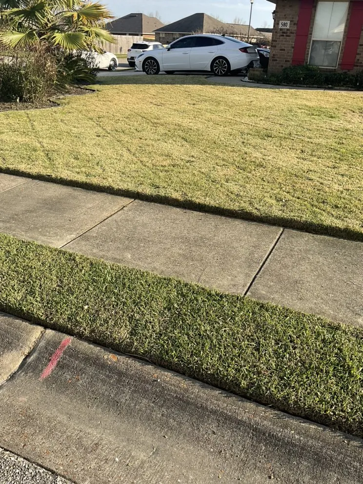 Local landscape design in Foley, AL by G & T Lawncare Service