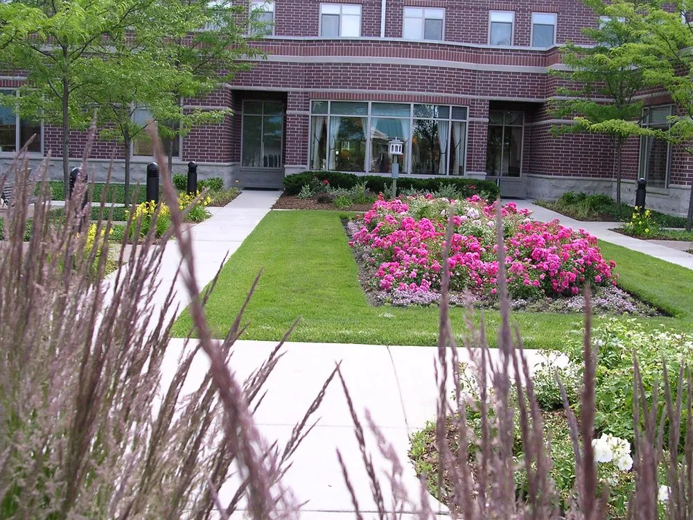 Top-rated residential landscaping in Downers Grove, IL - G Allen Moore Landscape