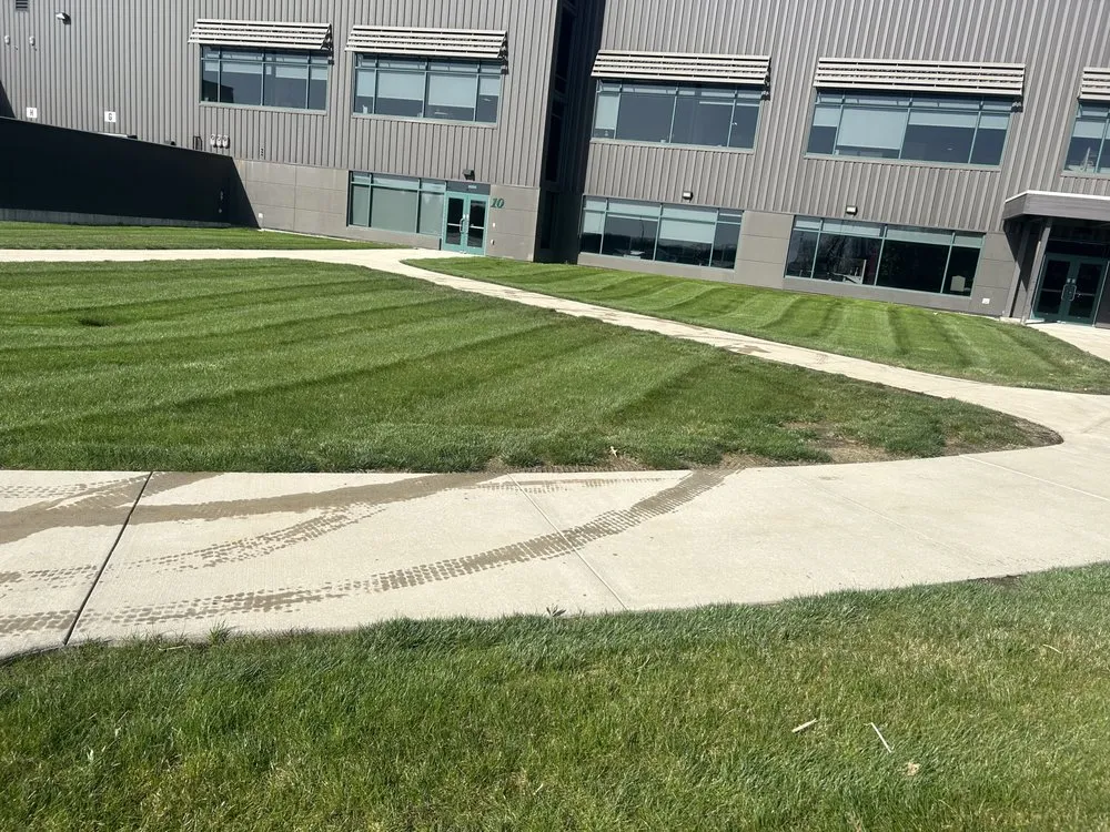 Trusted residential landscaping experts serving New Haven, IN - G And T Seevocw