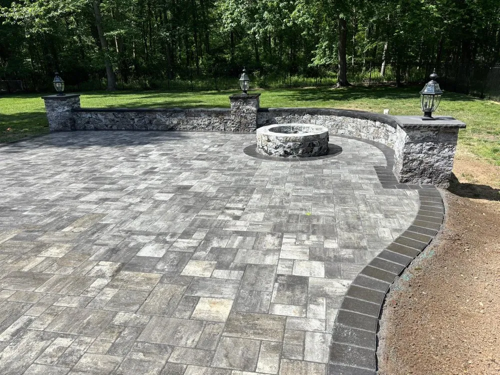 Local outdoor landscaping for residential properties in Lakewood, NJ by G Gonzalez Landscaping
