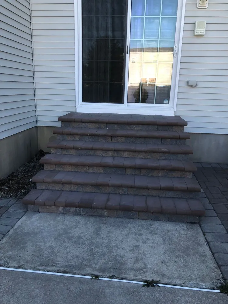 Top-rated yard cleanup service in Lakewood, NJ by G Gonzalez Landscaping