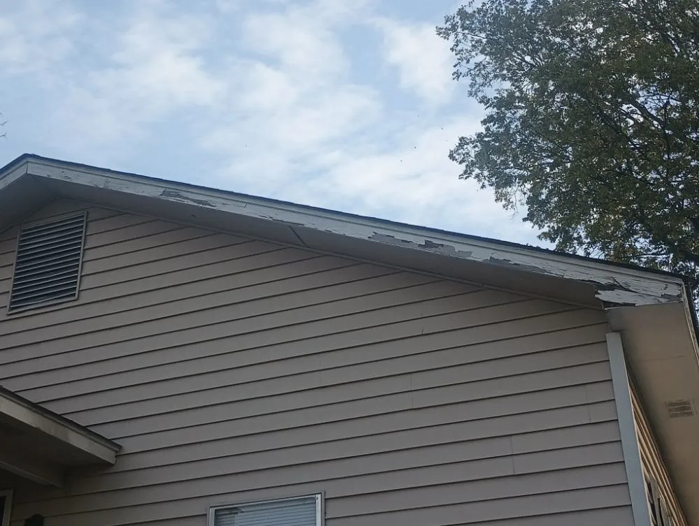 Custom lawn care service in Northport, AL by G Jones Property Services