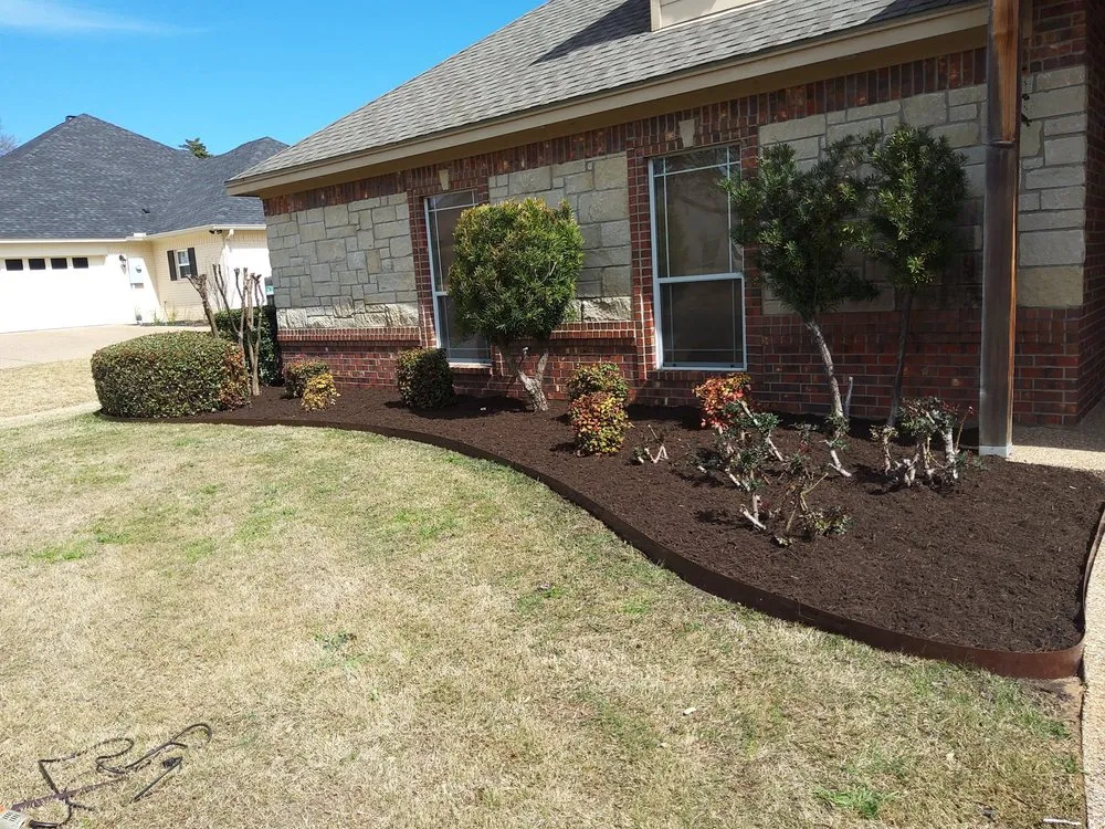 Professional garden landscaping experts serving Riesel, TX - G Maya Tree Service & Landscaping