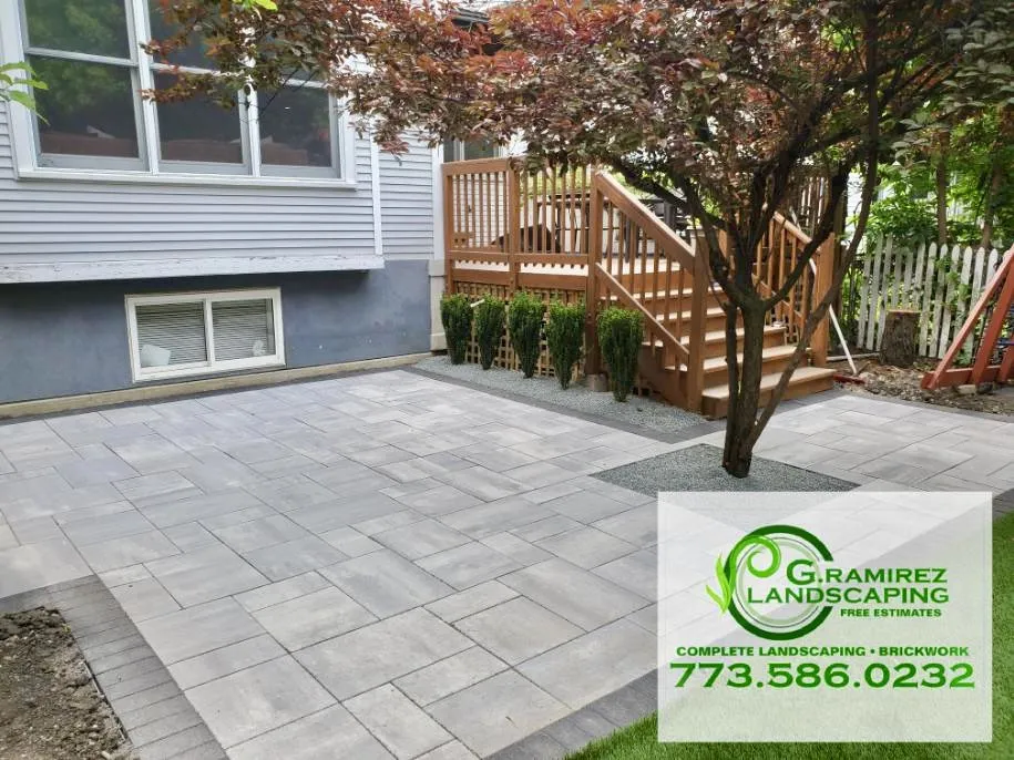 Custom landscape design in Des Plaines, IL - G. Ramirez Landscaping
