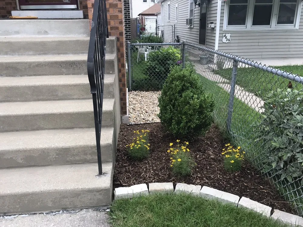 Local landscape installation experts serving Des Plaines, IL - G. Ramirez Landscaping