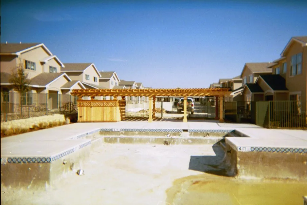 Reliable yard maintenance for residential properties in Fort Worth, TX by G T Landscape Service