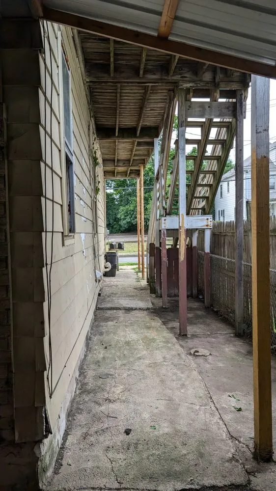 Affordable yard cleanup service for beautiful yards across Pittston, PA - G2K Property Solutions