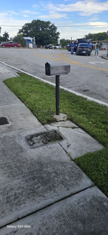 Trusted landscape design for year-round maintenance in Miami, FL by G&A Green World