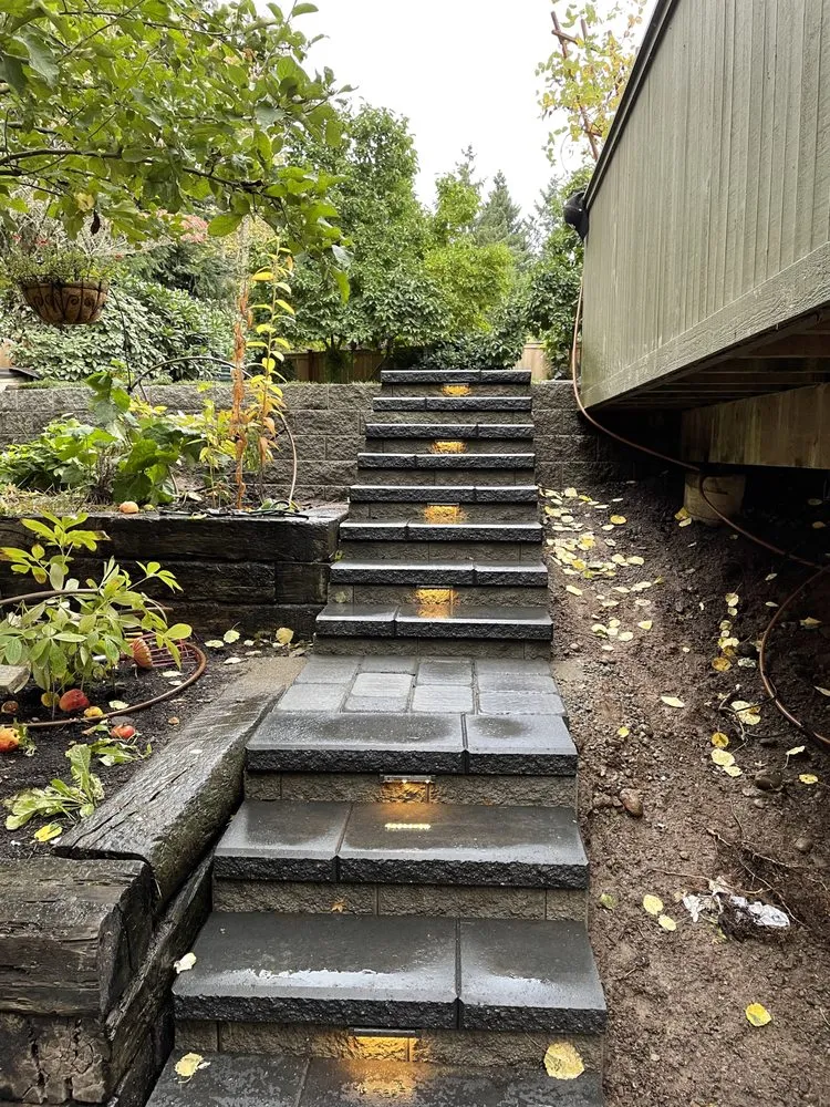 Affordable yard maintenance in Lynnwood, WA by G.A. Landscaping