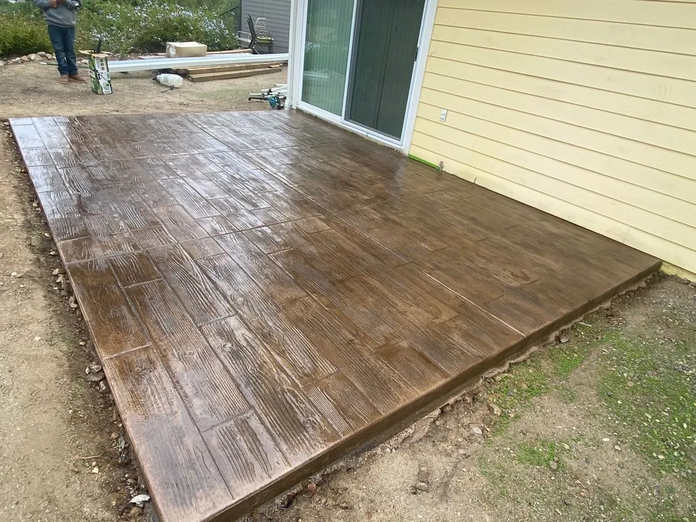 Expert yard maintenance for year-round maintenance in Lemon grove, CA by Gabino's Concrete