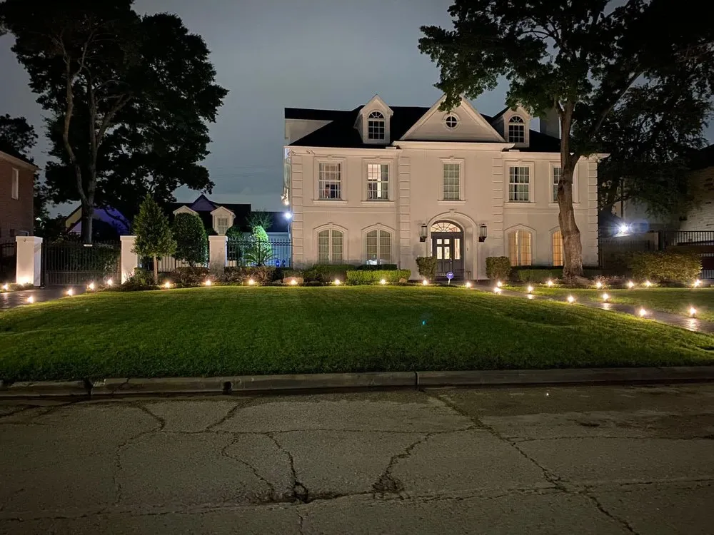 Expert yard cleanup service for beautiful yards across Lake Worth Beach, FL - Gabriel Gog Pavers