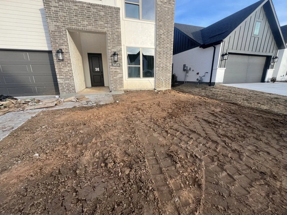 Custom yard cleanup service in Arlington, TX by Gabriels Construction