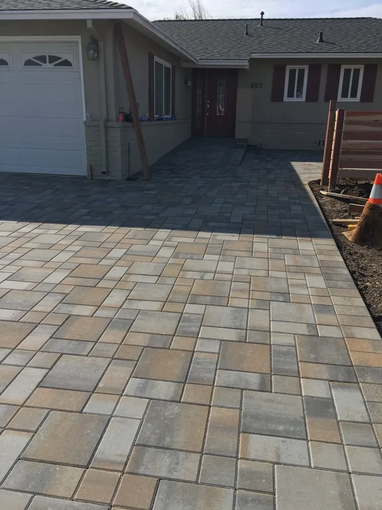 Custom landscape design in Riverside, CA - Gabriel's Landscaping