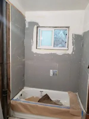 Gabriels Remodeling Logo