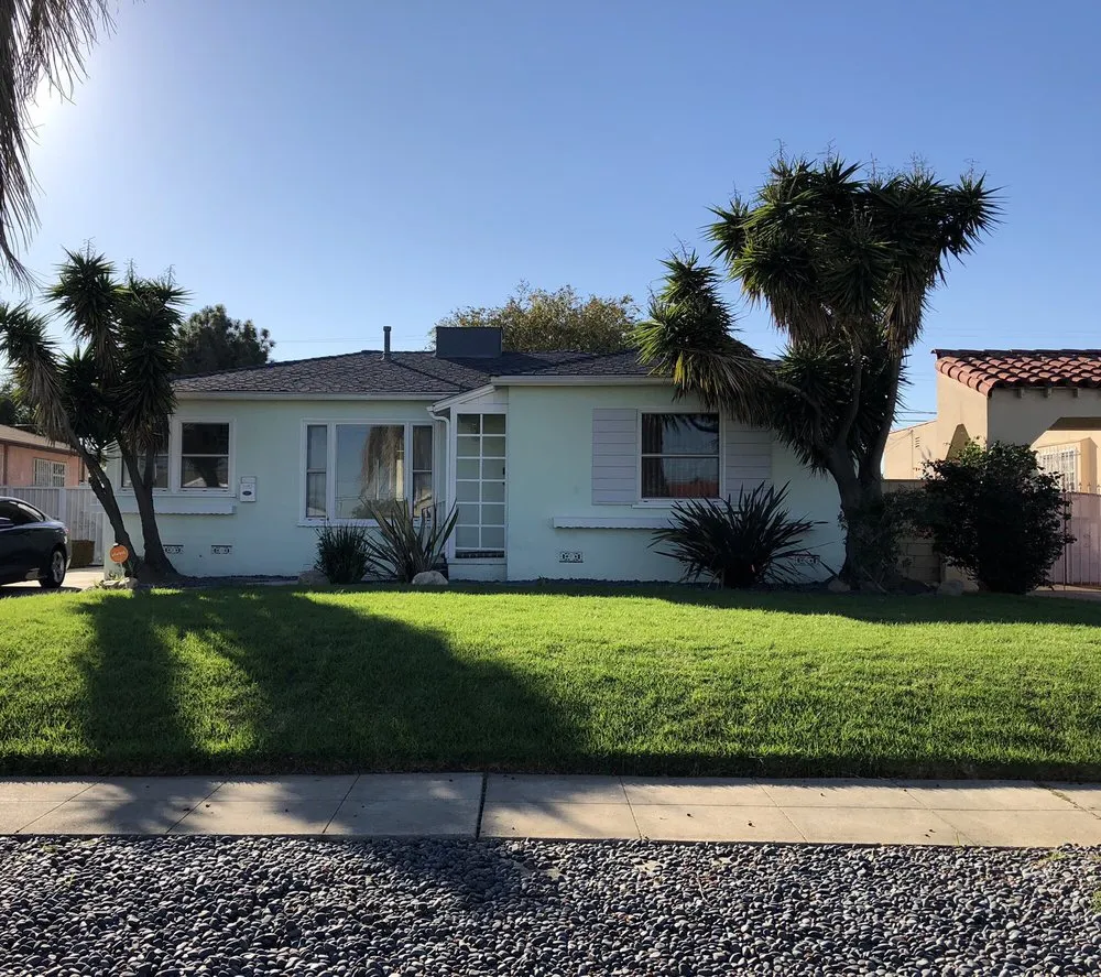 Affordable landscaping services experts serving Los Angeles, CA - Gabriel's Tree Service