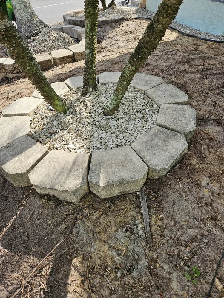 Custom lawn care service in Fort Myers, FL - GabrielsLawnServices