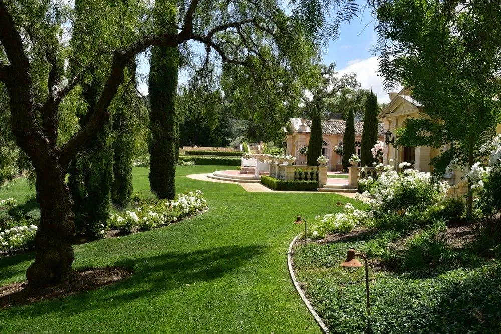 Affordable residential landscaping near you across Menlo Park, CA - Gachina Landscape Management