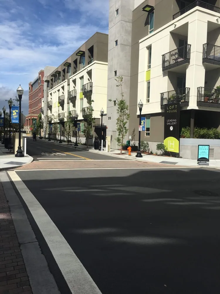 Expert residential landscaping experts serving Menlo Park, CA - Gachina Landscape Management