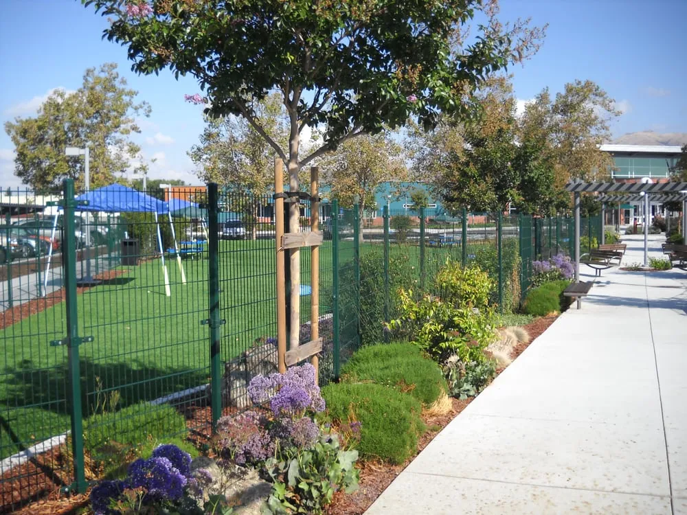 Affordable lawn mowing service in Menlo Park, CA - Gachina Landscape Management