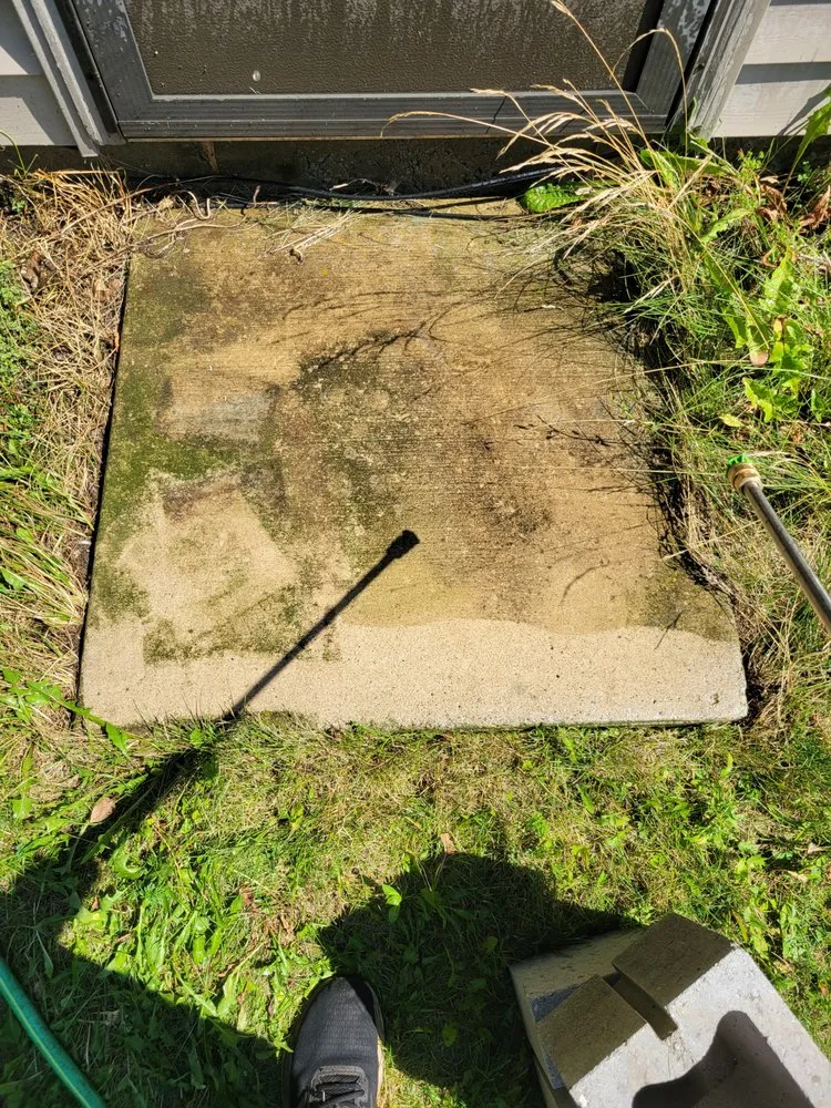 Reliable yard maintenance in Fort Wayne, IN by Gage's Lawn Care