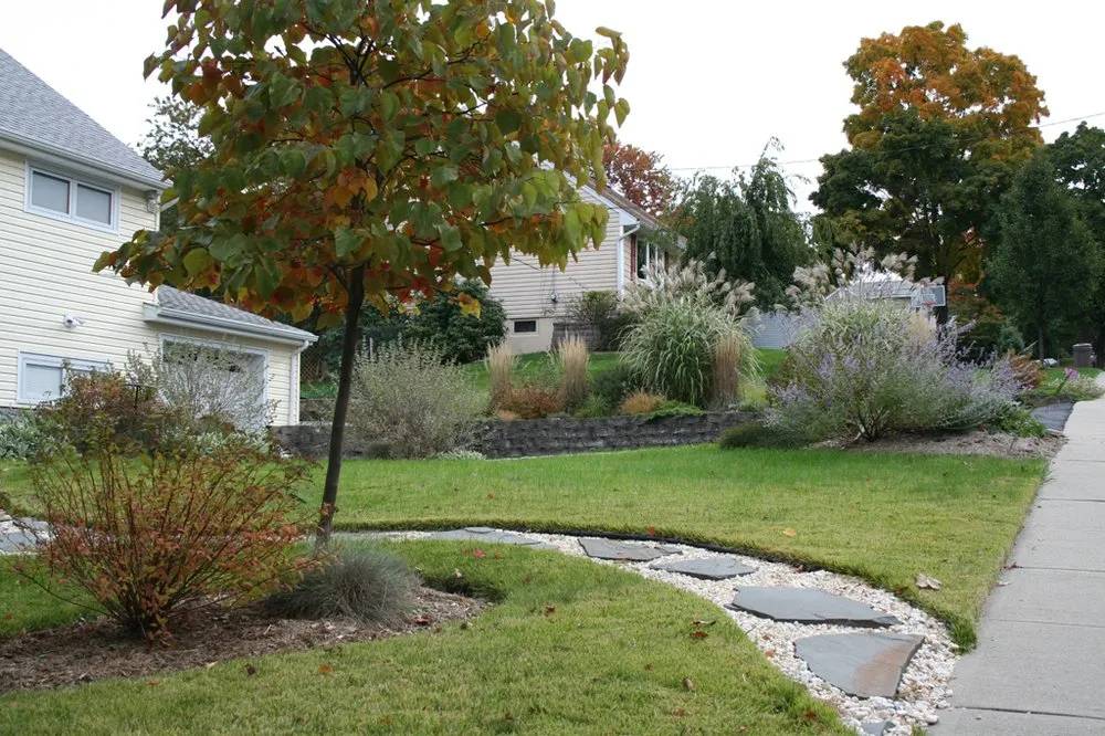 Custom yard cleanup service in Montclair, NJ by Gaia Gardens