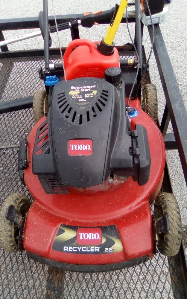 Expert residential landscaping in Quincy, IL by Gaias Bros Lawns