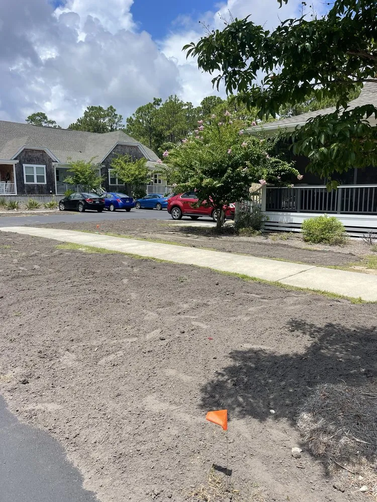 Trusted yard maintenance in Wilmington, NC by Gain Us Lawns and More