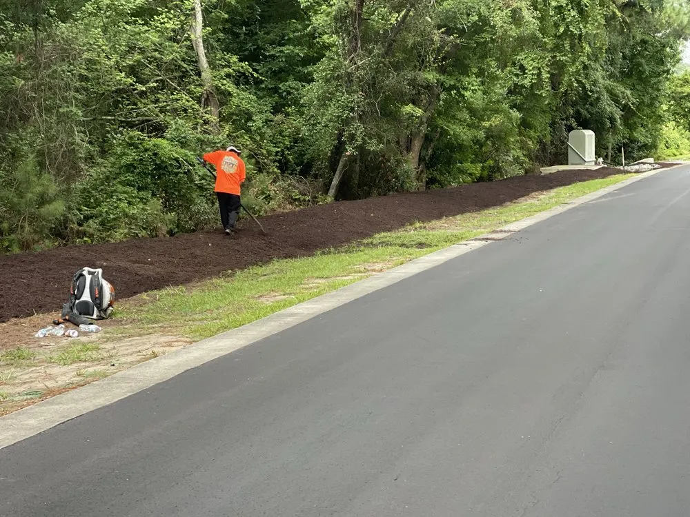 Local outdoor landscaping experts serving Wilmington, NC - Gain Us Lawns and More