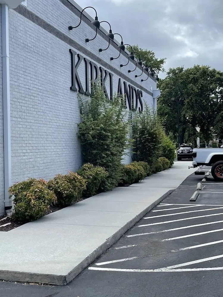 Trusted garden landscaping for year-round maintenance across Wilmington, NC - Gain Us Lawns and More