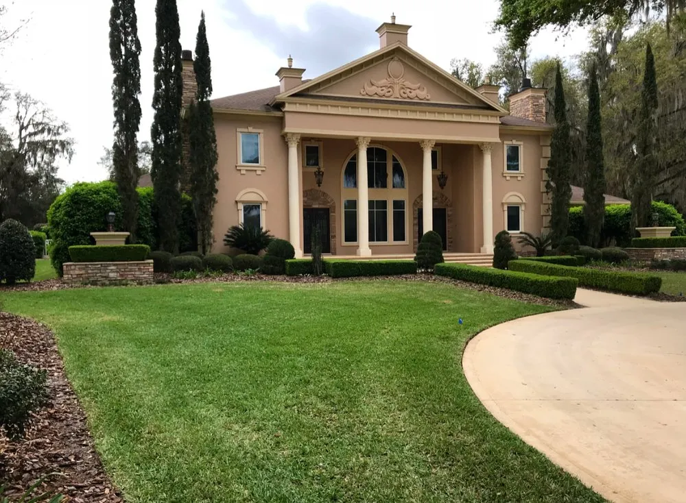 Professional garden landscaping experts serving Gainesville, FL - Gainessville Lawn Care