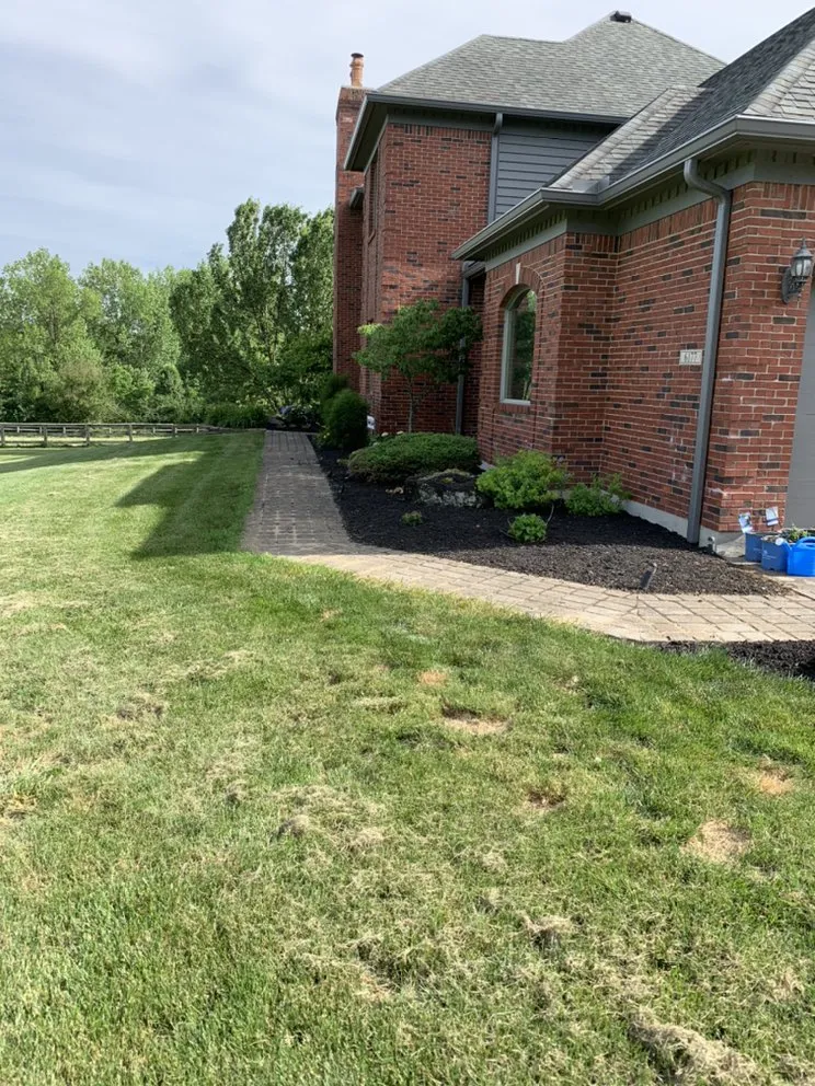Expert yard maintenance in Liberty Township, OH by Gainey Lawn & Landscape