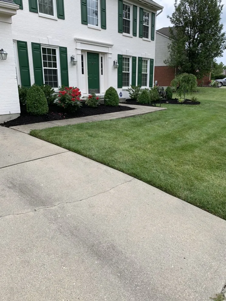 Trusted lawn mowing service in Liberty Township, OH by Gainey Lawn & Landscape